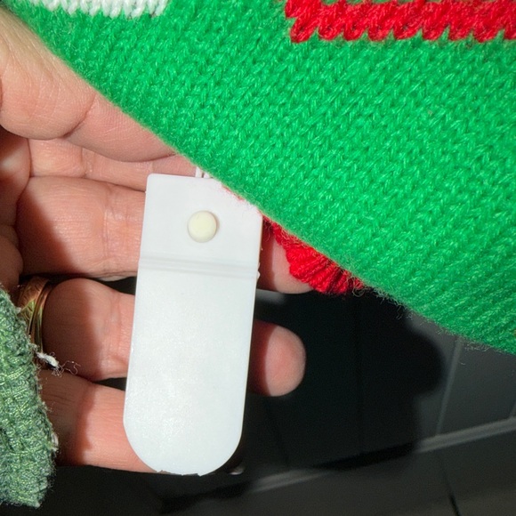 Green and Red Holiday Sweater with LED lights - Picture 5 of 6